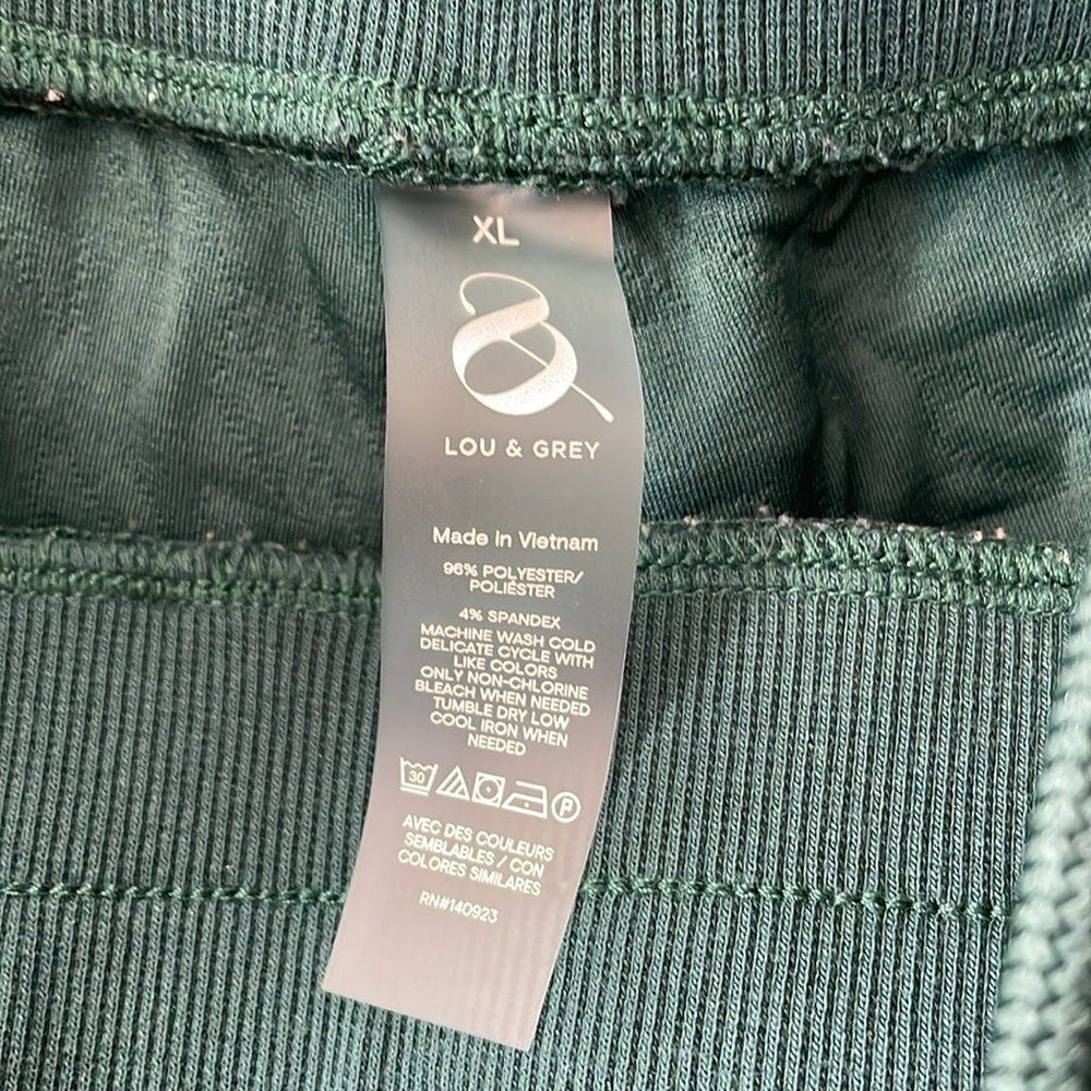 Lou & Grey Teal Quilted Joggers - Picture 7 of 8
